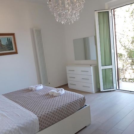 La Mimosa Di Andrea Appartement La Spezia Buitenkant foto